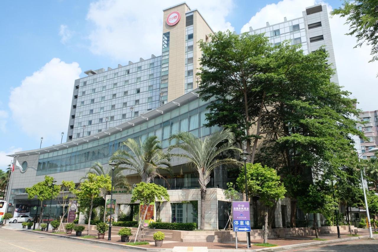 เอเวอร์กรีน พลาซ่า โฮเต็ล Hotel ไถหนาน ภายนอก รูปภาพ