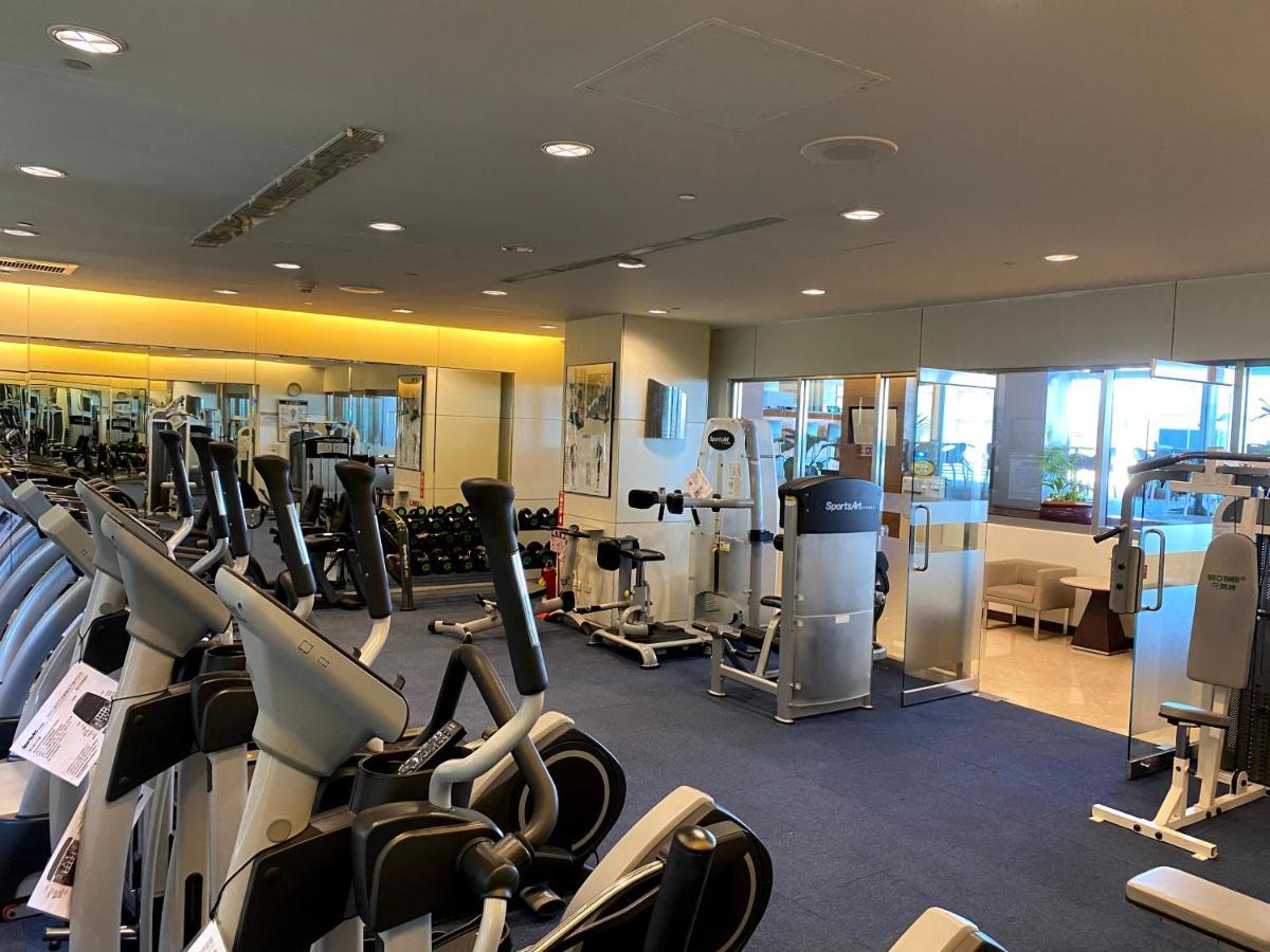 เอเวอร์กรีน พลาซ่า โฮเต็ล Hotel ไถหนาน ภายนอก รูปภาพ The gym at the hotel